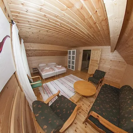 Viking - Mit Fablab - Solvik Hytte Kvalvik (Troms)